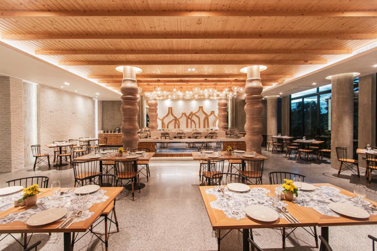 Rachabhura Hotel Ratchaburi Екстериор снимка